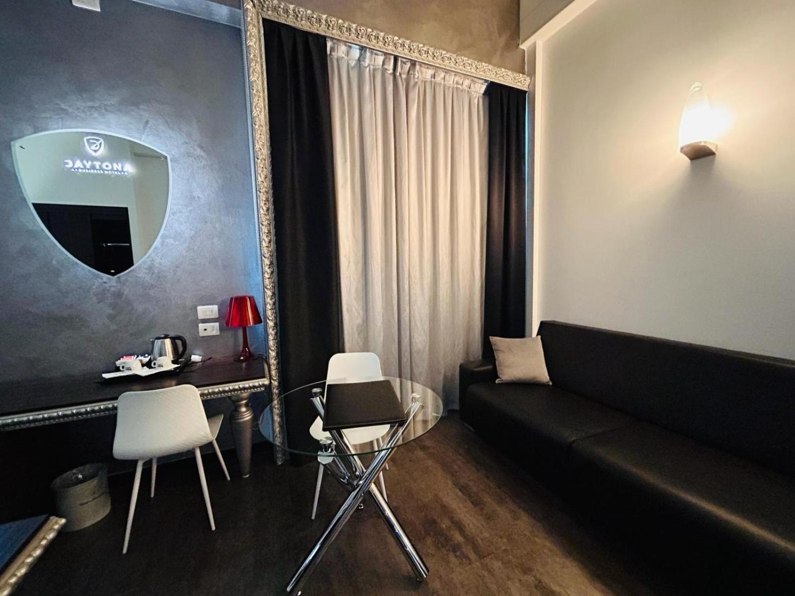 Daytona Business Hotel Collecchio Exteriér fotografie